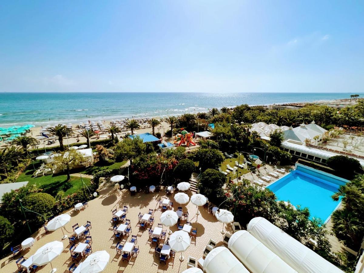 Hotel Parco Delle Rose Силви Марина Екстериор снимка